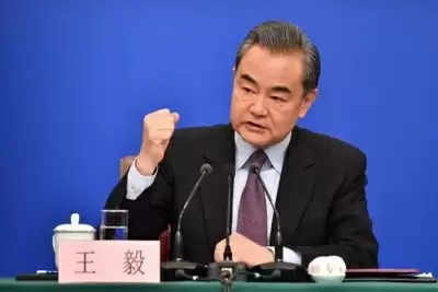 वांग यी ने आसियान और चीन-जापान-दक्षिण कोरिया (10 प्लस 3) विदेश मंत्रियों की बैठक में भाग लिया